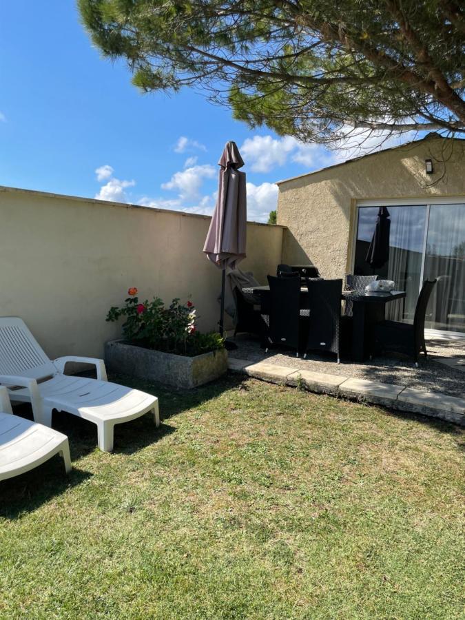 Piscine Et Jacuzzi A 2Km De La Plage De St Georges De Didonne Сен-Жорж-де-Дідонн Екстер'єр фото